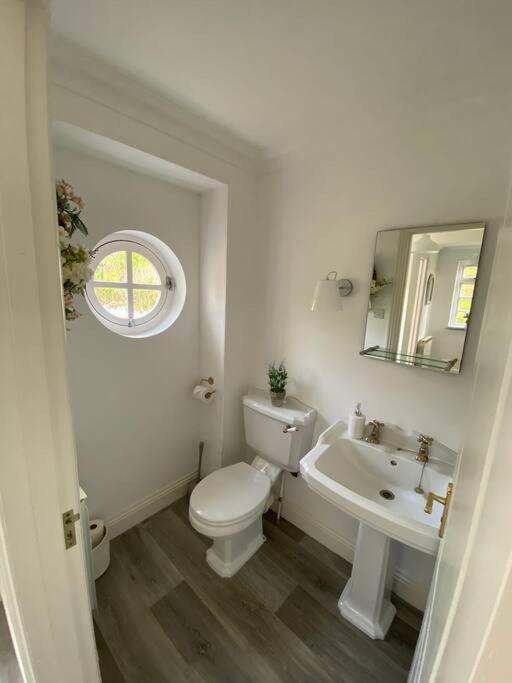 Country Cottage With Private Garden Close To Beach St Mary Exteriör bild